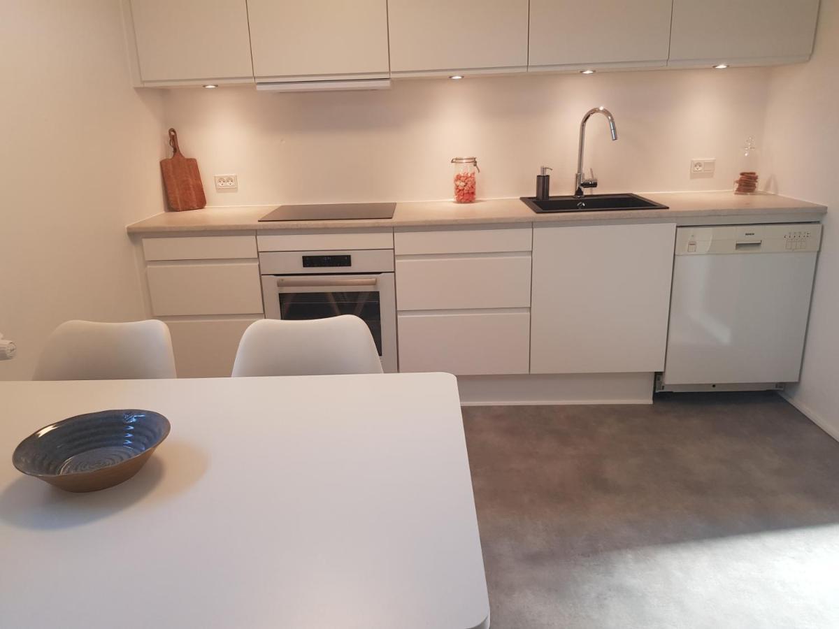 Feriehuse 흐비드 산드 객실 사진